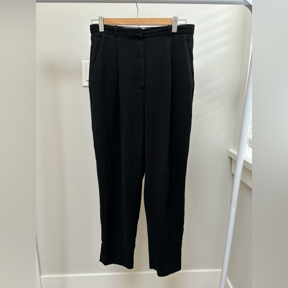 Aritzia Wilfred Dress Pant